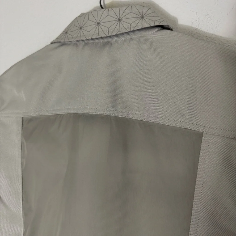 Epcot NWT sheer Spaceship Earth jacket size S - Picture 9 of 16